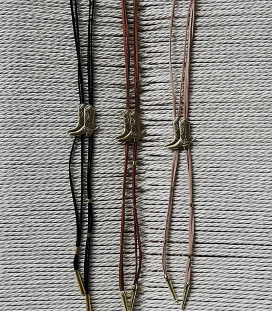 CINDER & SAGE Bolo Necklace