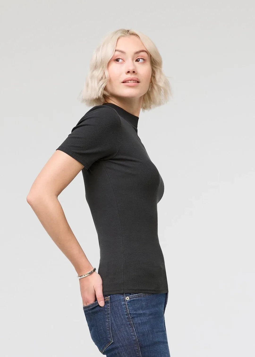 DUER Ribbed Pima Mock Neck Tee