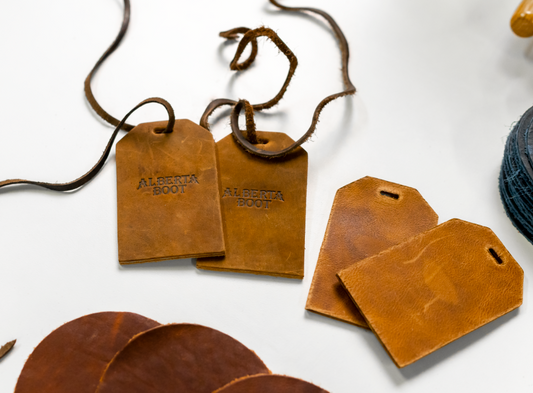 Alberta Boot Luggage Tags